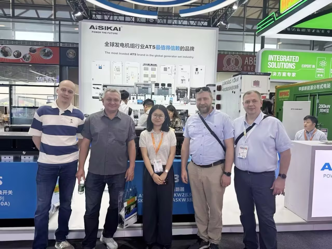 554cc6a9640ee9eb8e6124bfcde3d445_compress.jpg